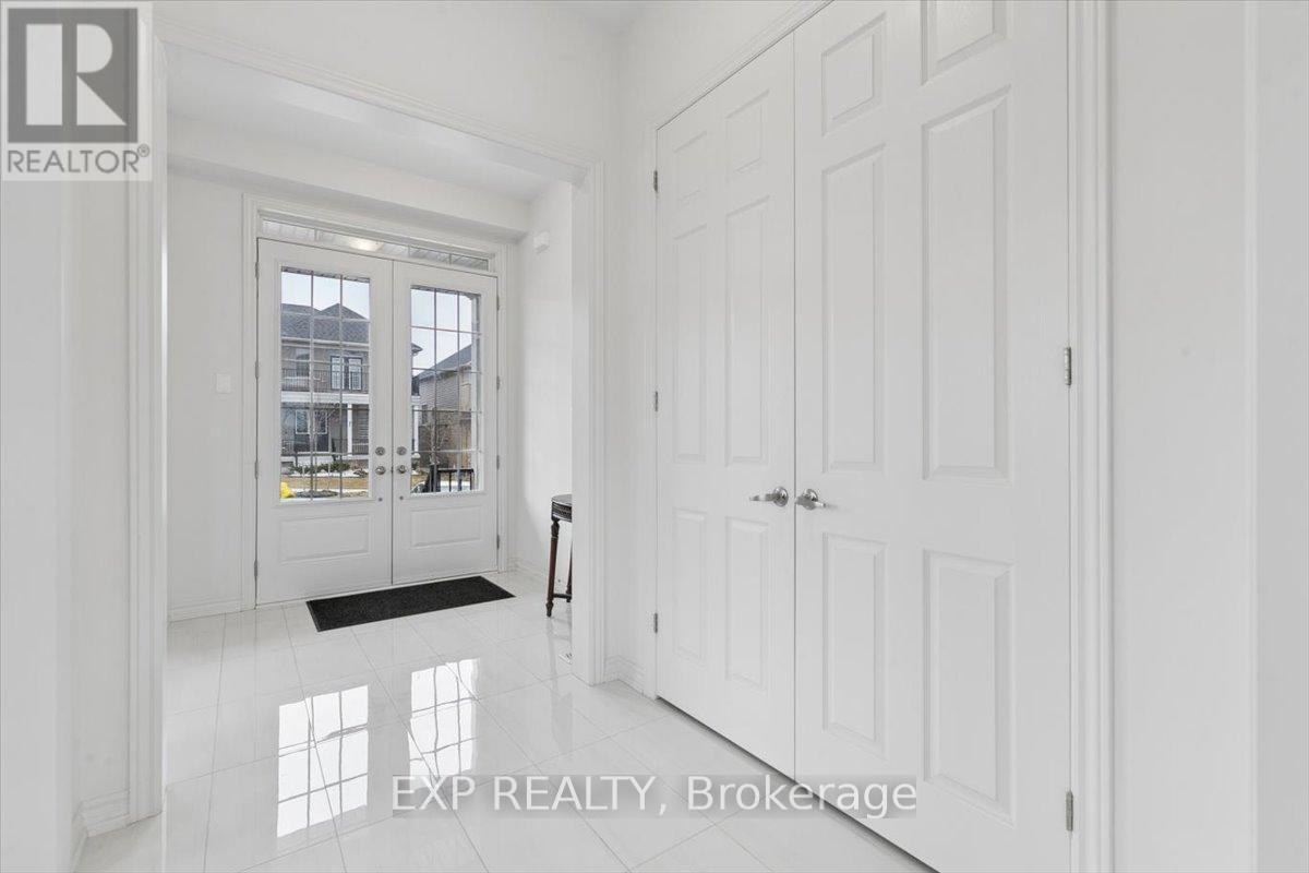 98 Rea Drive, Centre Wellington, Ontario  N1M 0J8 - Photo 4 - X13241918