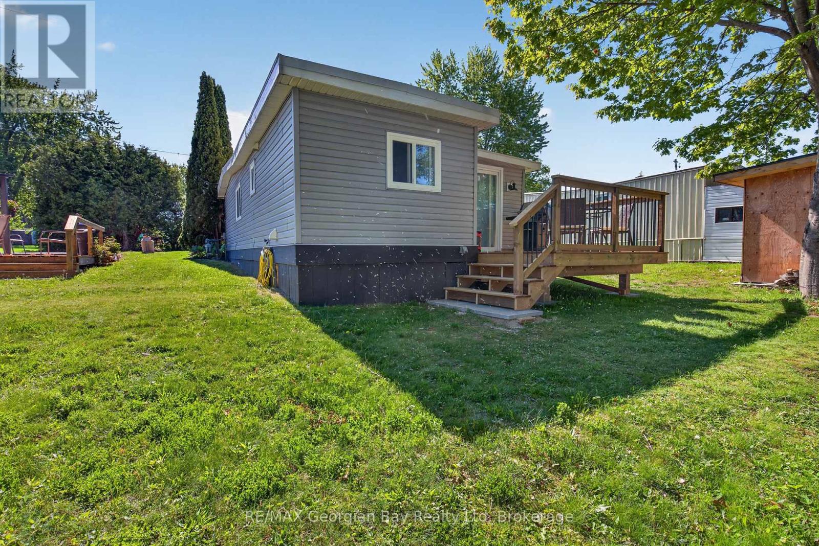 24 Lakeshore Road, Midland, Ontario  L4R 0B8 - Photo 19 - S13242028