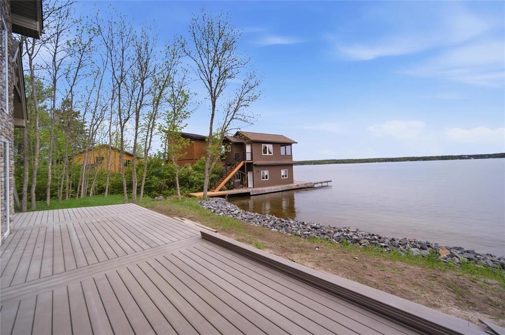4 Block 9 Road, Falcon Lake, Manitoba  R0E 0N0 - Photo 4 - 202612724
