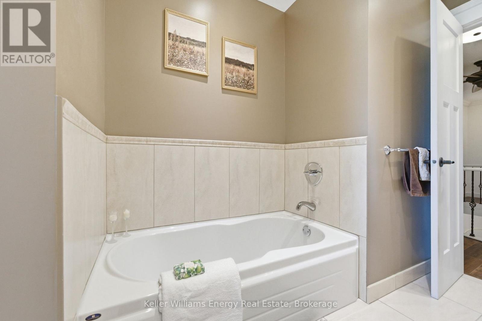 1238 Fieldstone Circle, Pickering, Ontario  L1X 1B4 - Photo 28 - E13242018