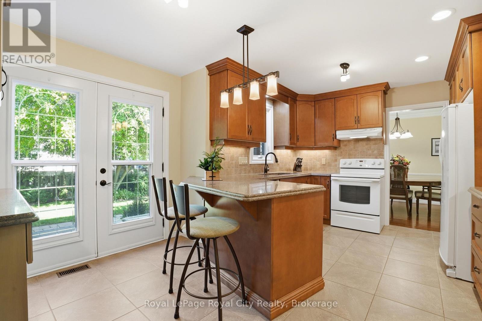 3 Darby Road, Guelph, Ontario  N1K 1R4 - Photo 11 - X13242112