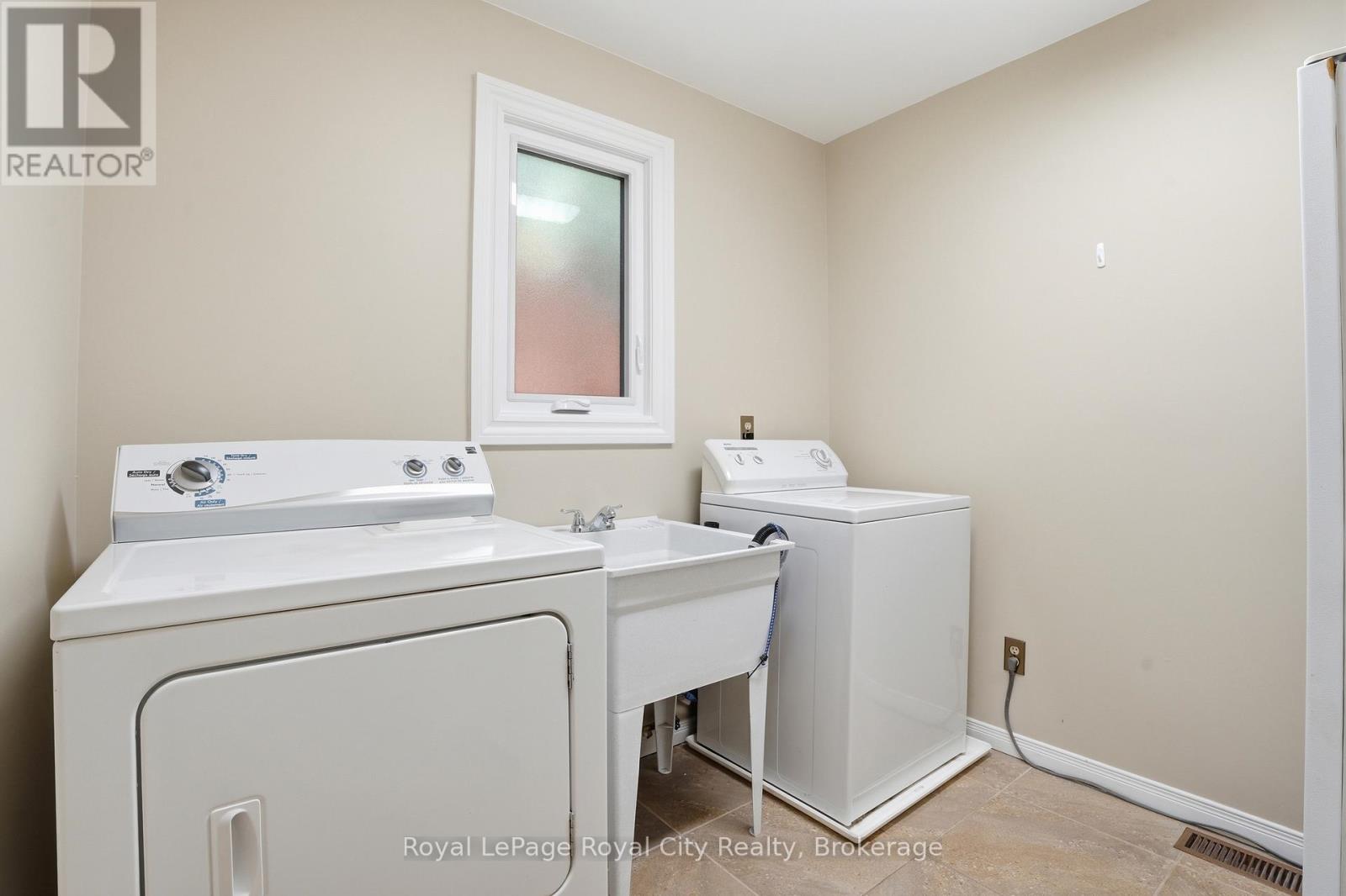 3 Darby Road, Guelph, Ontario  N1K 1R4 - Photo 18 - X13242112