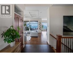 990 Hewetson Avenue, Kelowna, British Columbia  V1W 5H8 - Photo 3 - 10389978