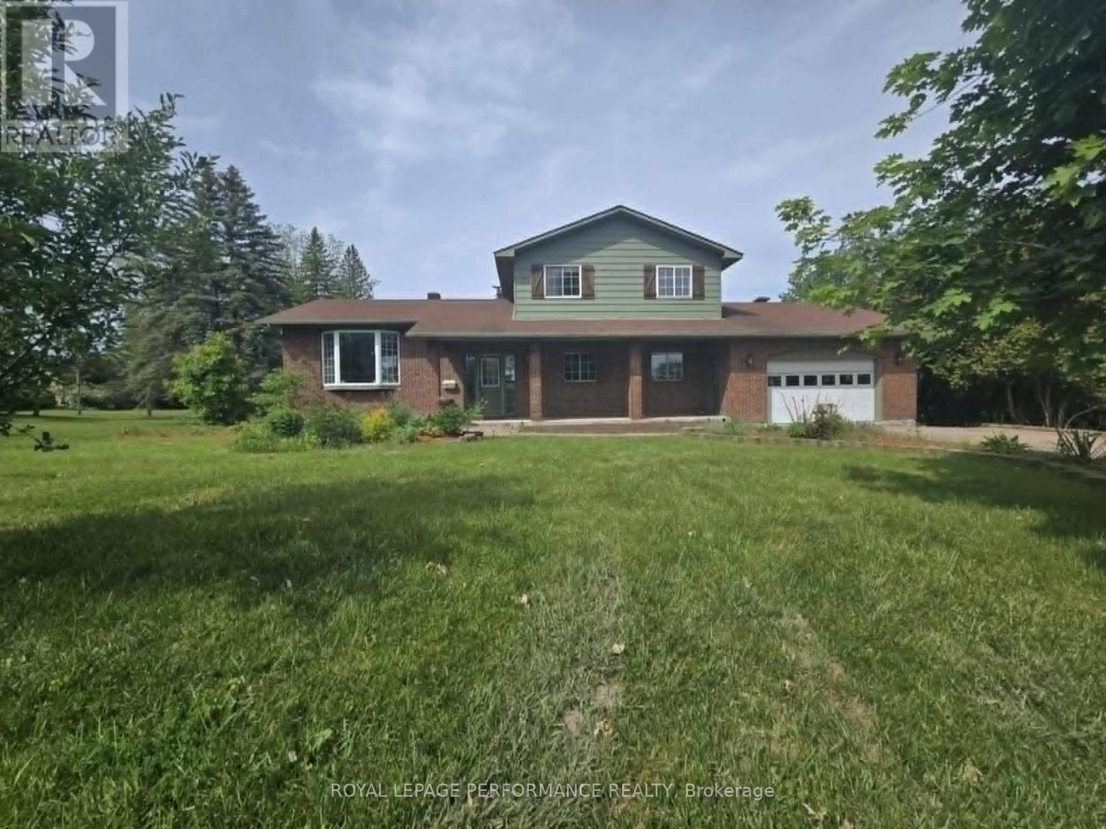 3494 Marydale Avenue, South Stormont, Ontario  K6K 1N9 - Photo 3 - X13242016