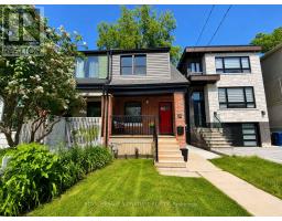 35 AUGUST AVENUE, Toronto, Ontario