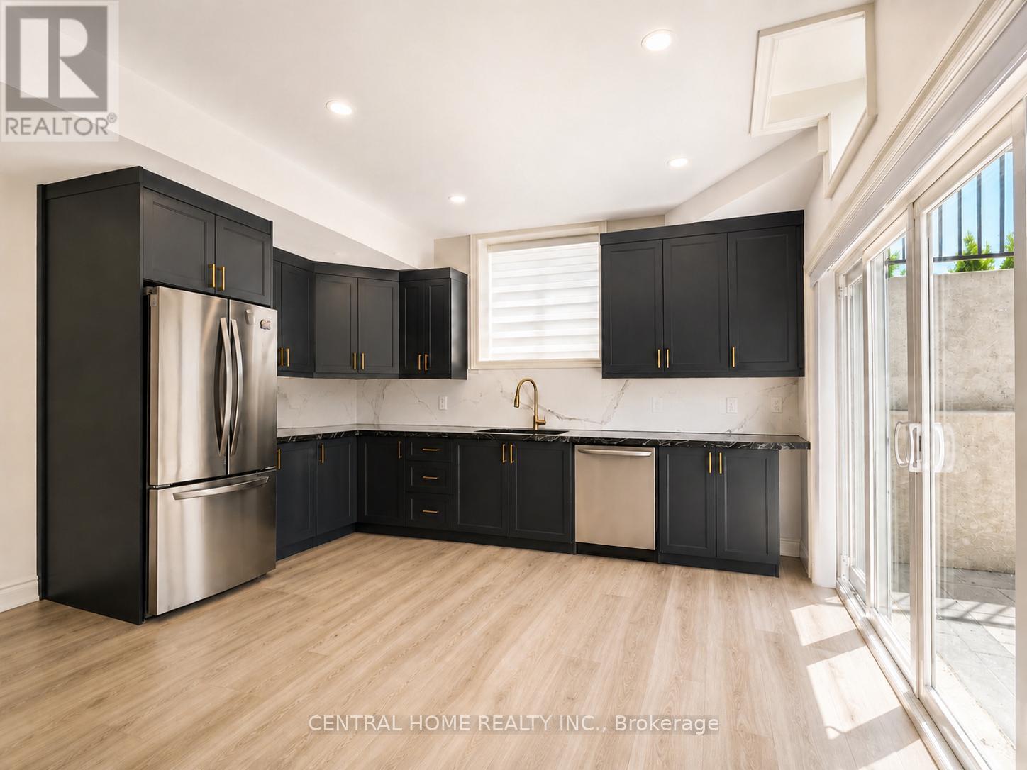 33 James Stokes Court, King, Ontario  L7B 0M7 - Photo 43 - N13241448