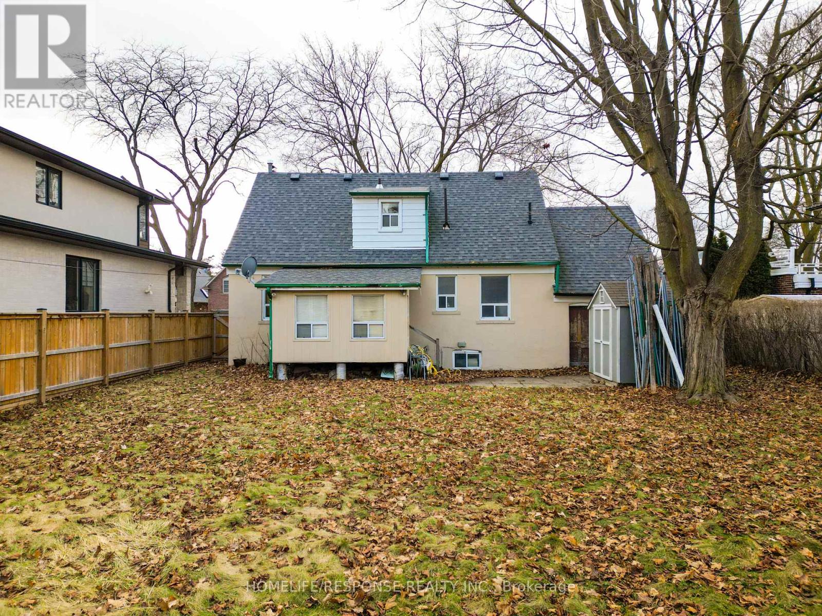 119 Wedgewood Drive, Toronto, Ontario  M9B 4J8 - Photo 5 - W13236056