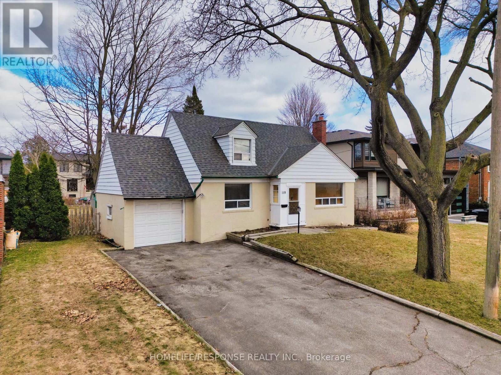 119 Wedgewood Drive, Toronto, Ontario  M9B 4J8 - Photo 2 - W13236056