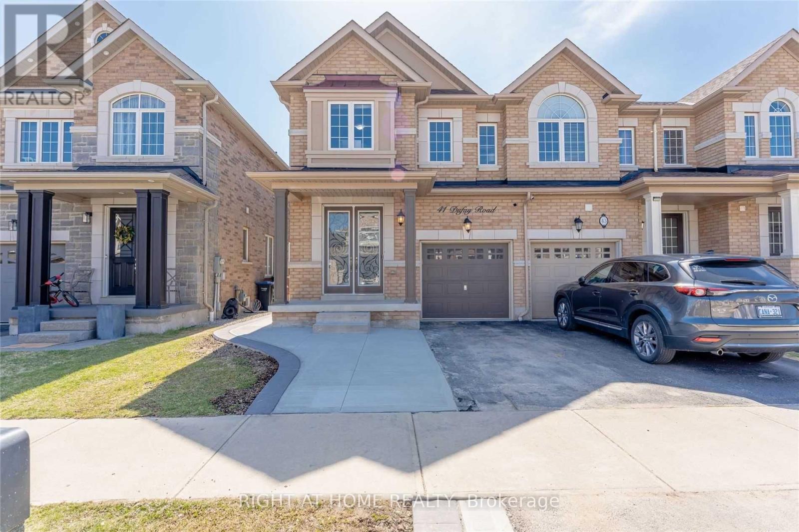 41 DUFAY ROAD, Brampton, Ontario