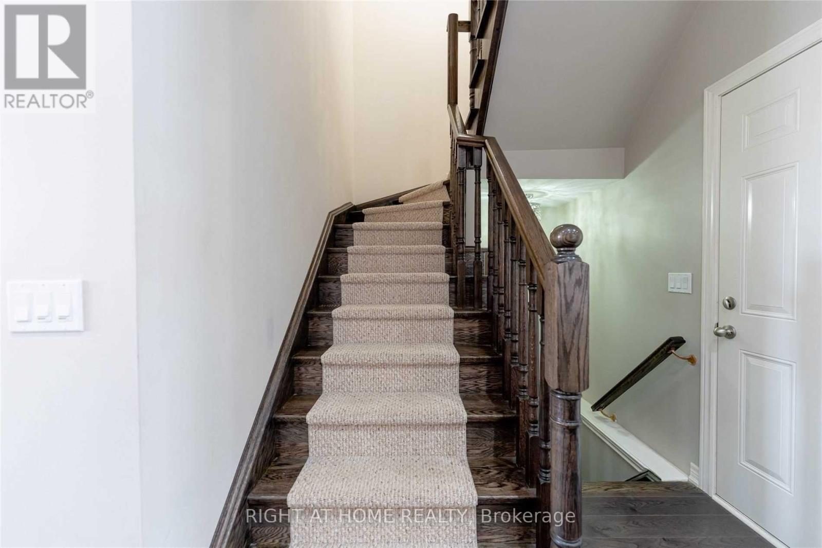 41 Dufay Road, Brampton, Ontario  L7A 4A2 - Photo 26 - W13236894