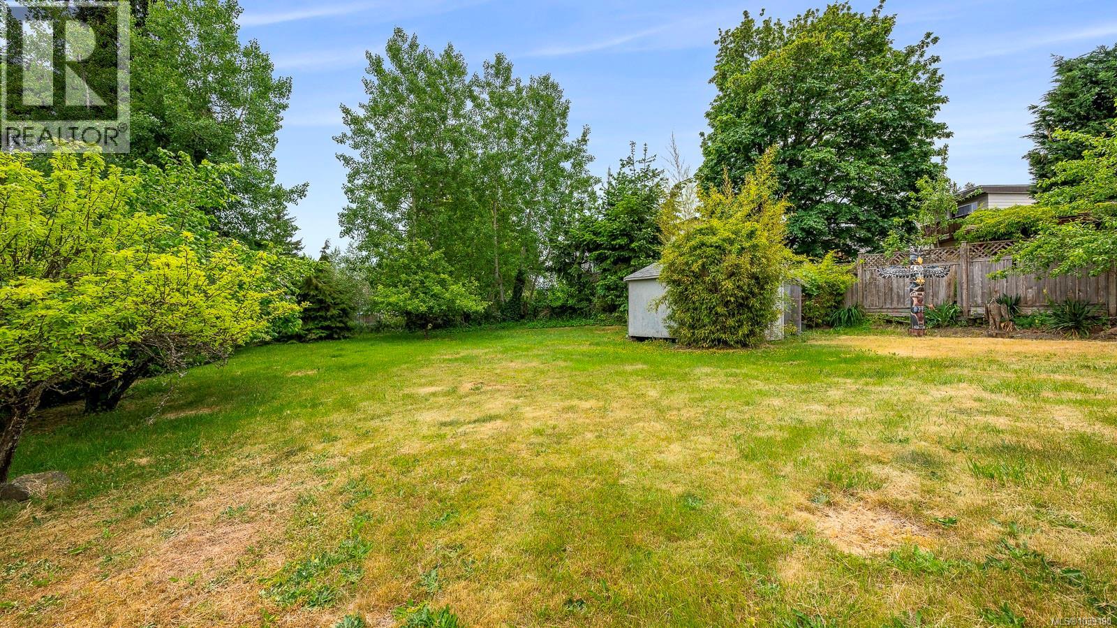 3351 Crescent St, Cumberland, British Columbia  V0R 1S0 - Photo 20 - 1039190