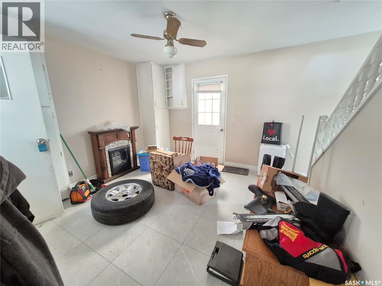 225 1st Avenue, Kendal, Saskatchewan  S0G 2P0 - Photo 2 - SK038273