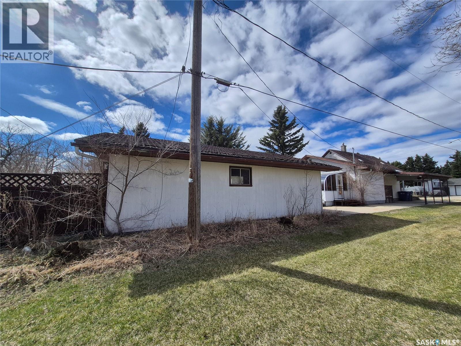 225 1st Avenue, Kendal, Saskatchewan  S0G 2P0 - Photo 63 - SK038273