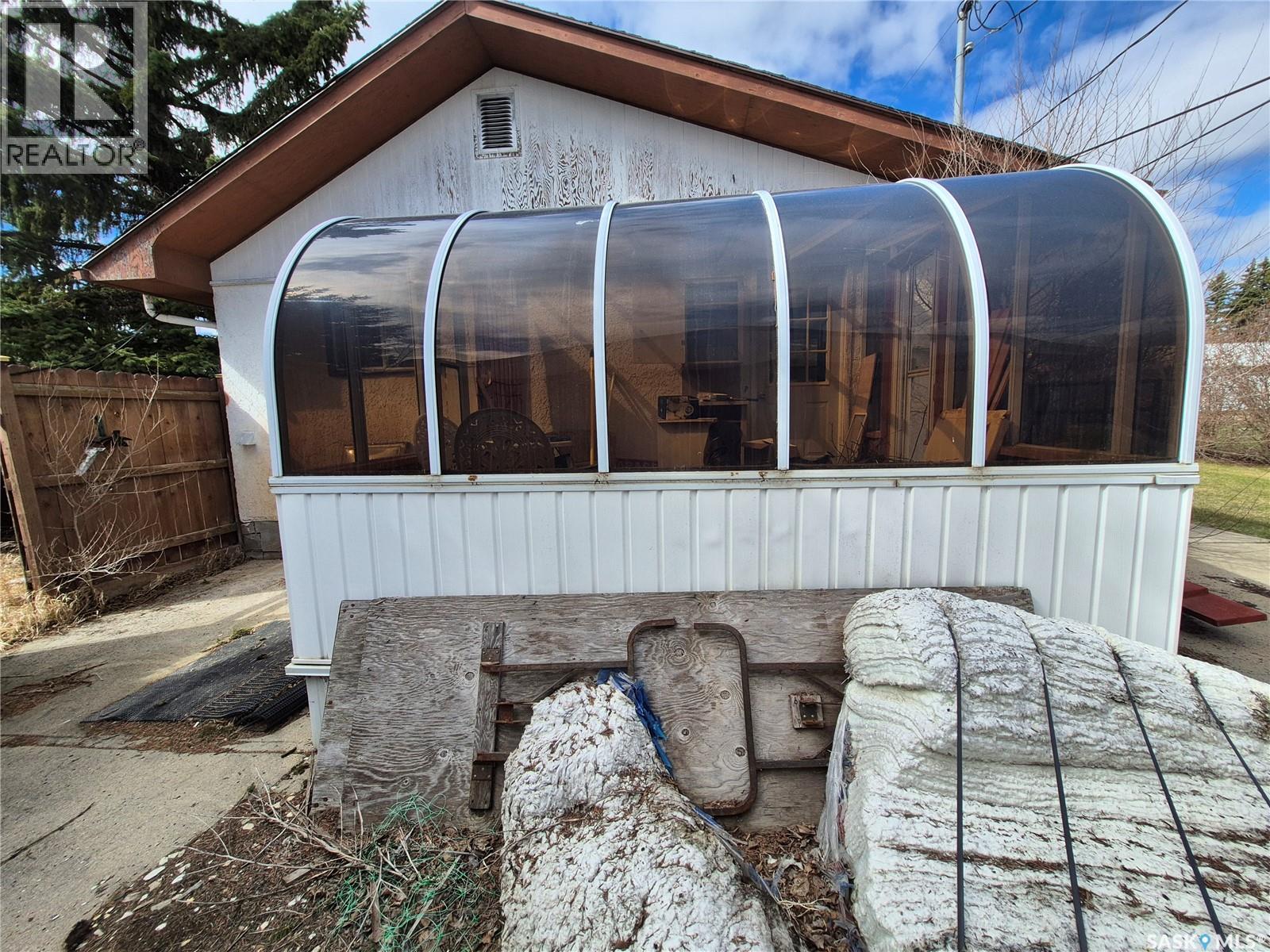 225 1st Avenue, Kendal, Saskatchewan  S0G 2P0 - Photo 73 - SK038273
