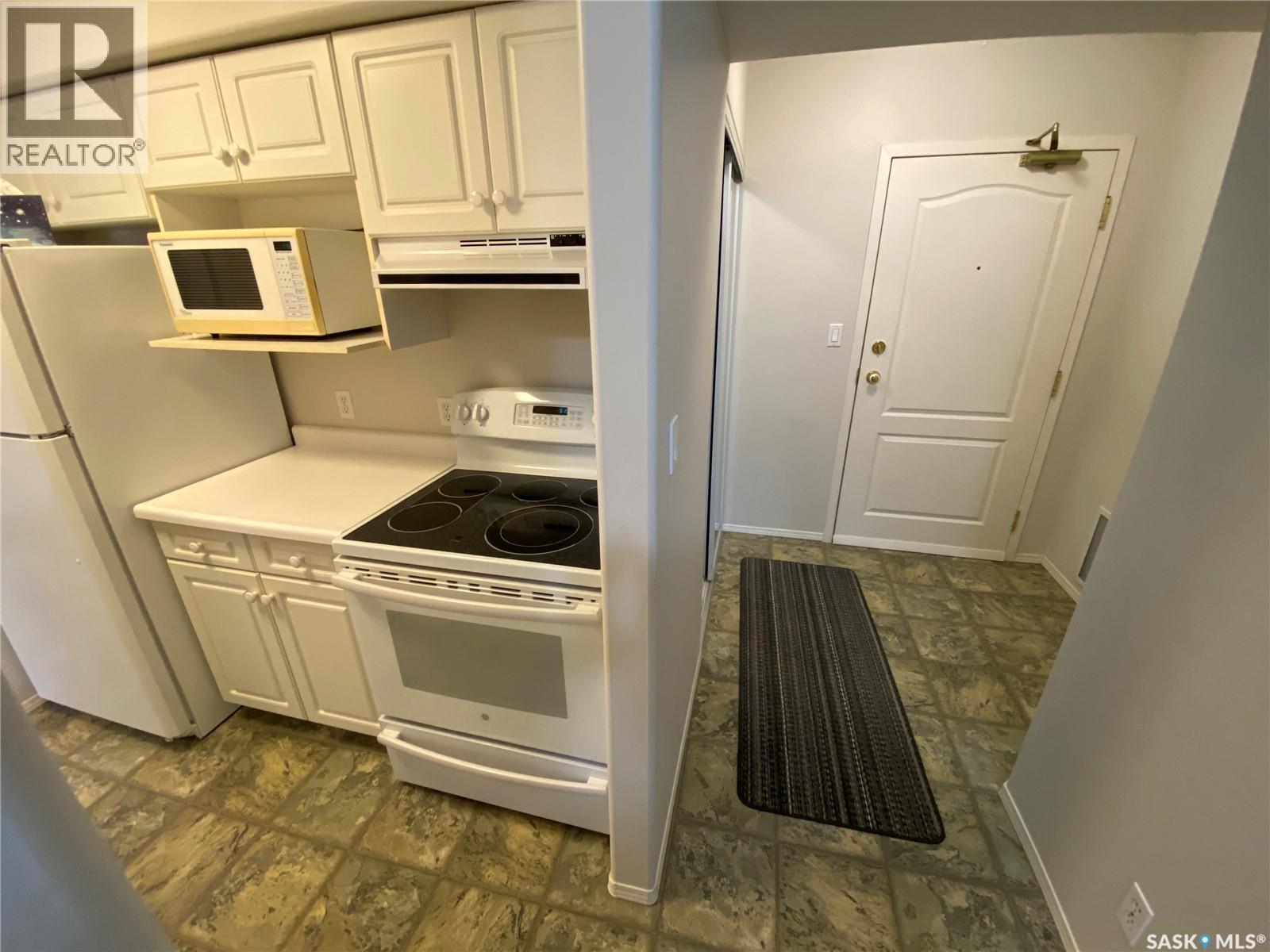 203 57 Russell Drive, Yorkton, Saskatchewan  S3N 4B6 - Photo 4 - SK038009