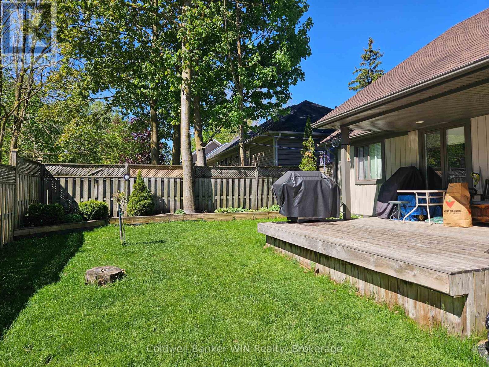 300 Durham Street W, Wellington North, Ontario  N0G 2L1 - Photo 36 - X12984644