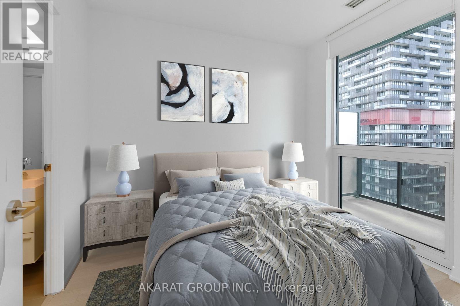 2407 - 39 Roehampton Avenue, Toronto, Ontario  M4P 0G1 - Photo 4 - C13242080