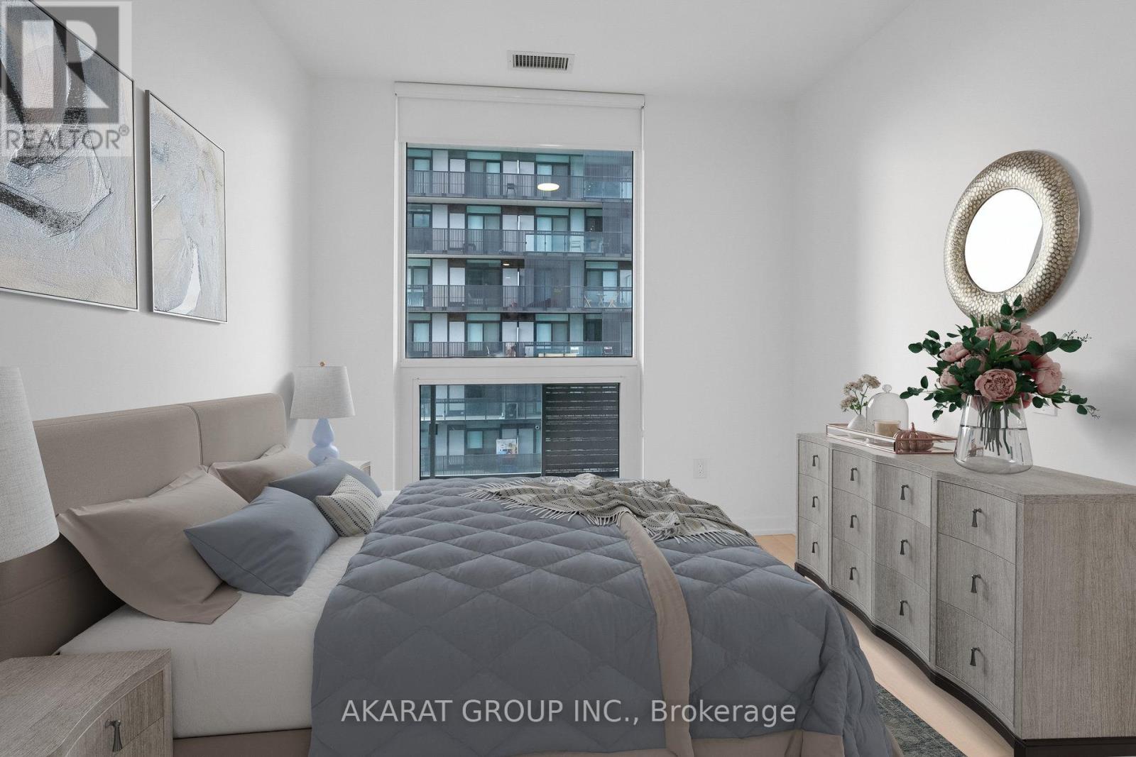 2407 - 39 Roehampton Avenue, Toronto, Ontario  M4P 0G1 - Photo 5 - C13242080