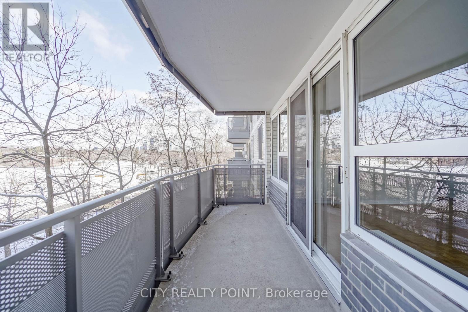705 - 10 Shallmar Boulevard, Toronto, Ontario  M5N 1J4 - Photo 5 - C13242148