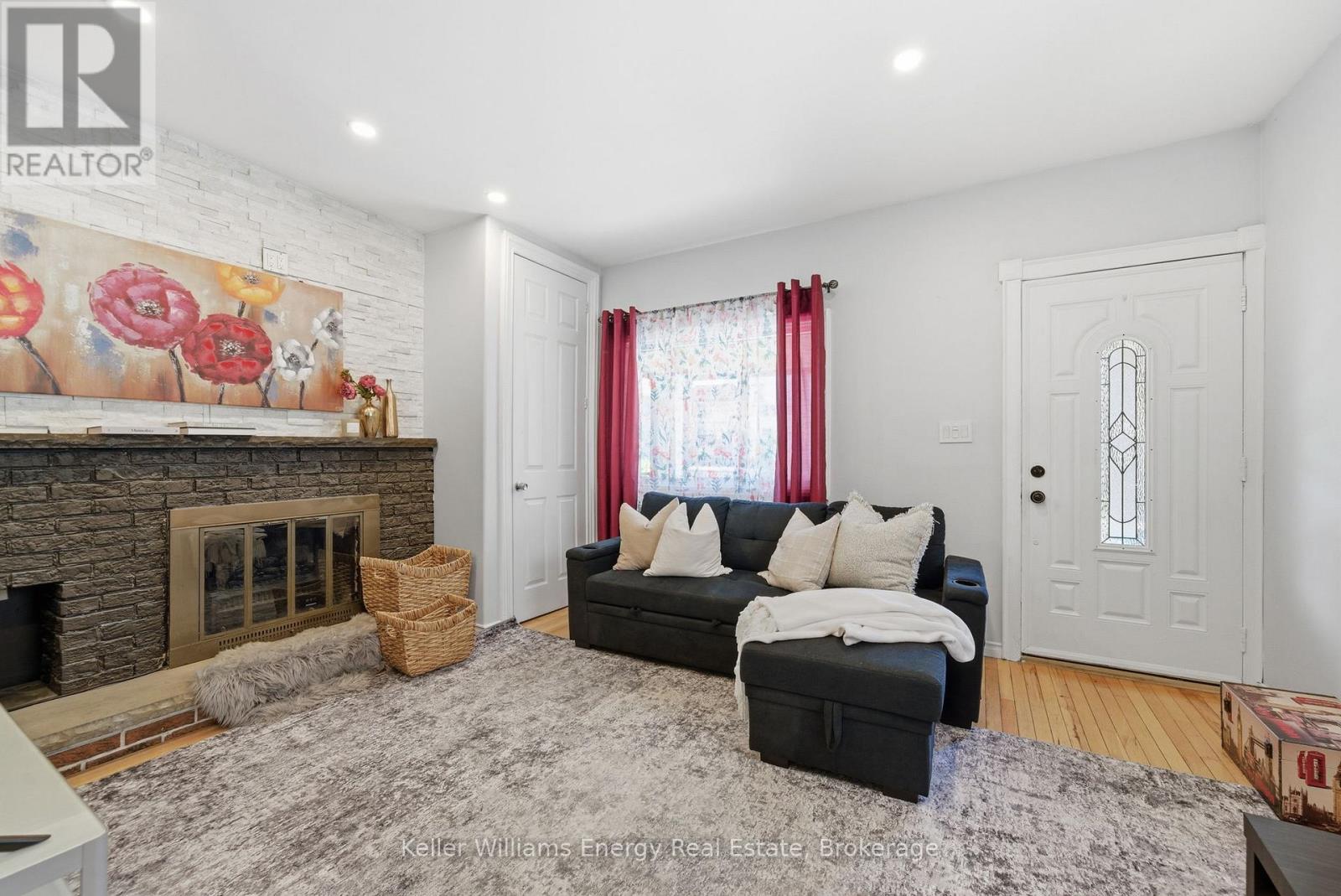 327 Albert Street, Oshawa, Ontario  L1H 4S2 - Photo 14 - E13242200