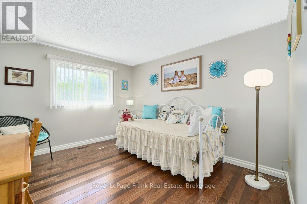 803 Linden Court, Whitby, Ontario  L1N 7K6 - Photo 20 - E13242356