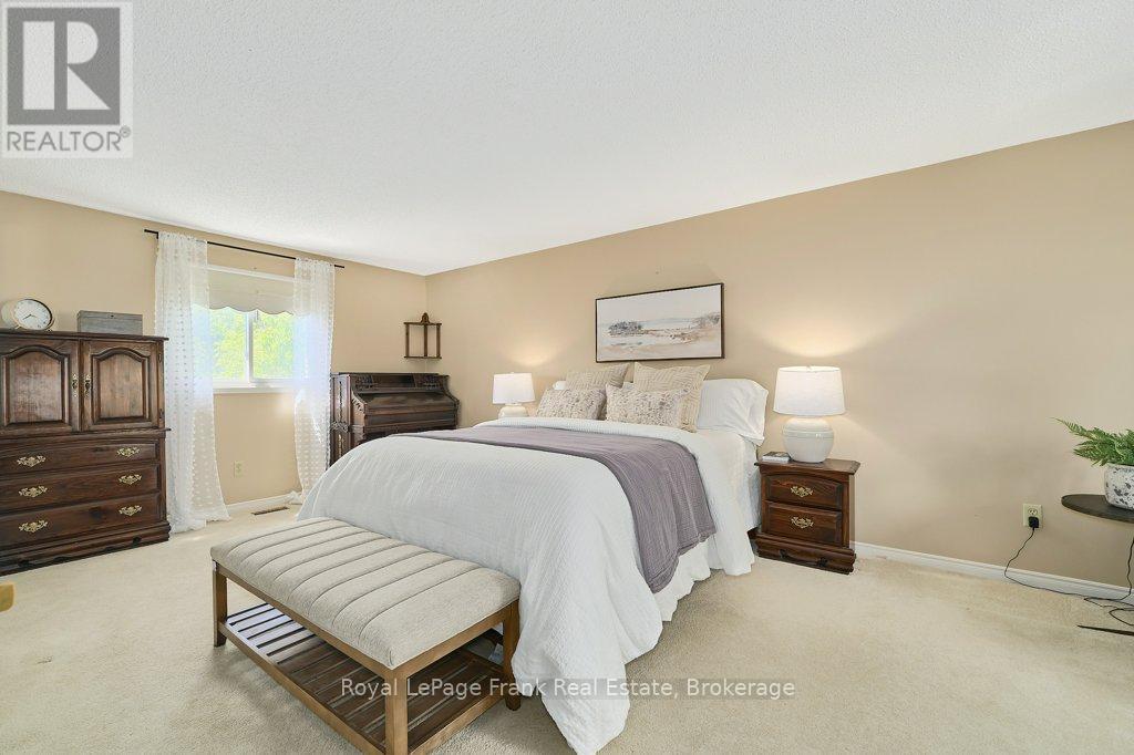 803 Linden Court, Whitby, Ontario  L1N 7K6 - Photo 21 - E13242356