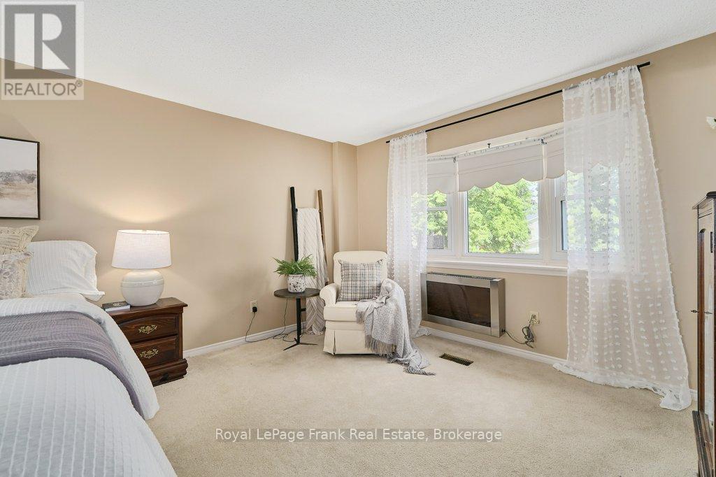 803 Linden Court, Whitby, Ontario  L1N 7K6 - Photo 23 - E13242356