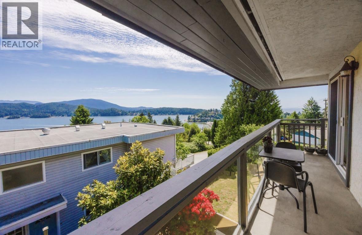 11 694 School Road, Gibsons, British Columbia  V0N 1V9 - Photo 19 - R3131657