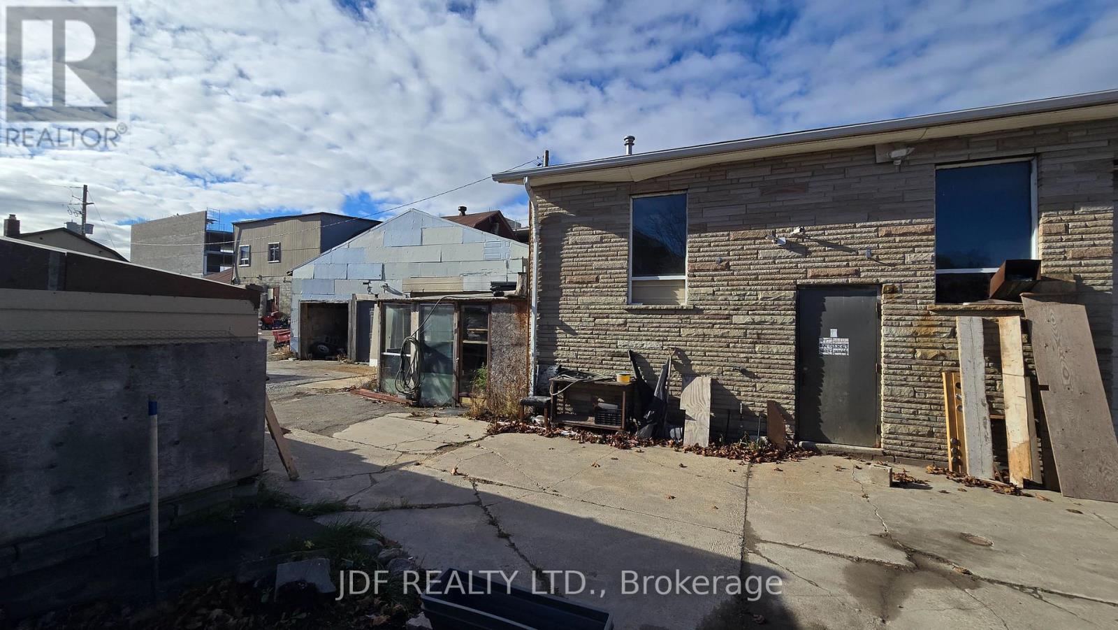 1* Burtons Lane, Vaughan, Ontario  L4L 1J5 - Photo 13 - N13242070
