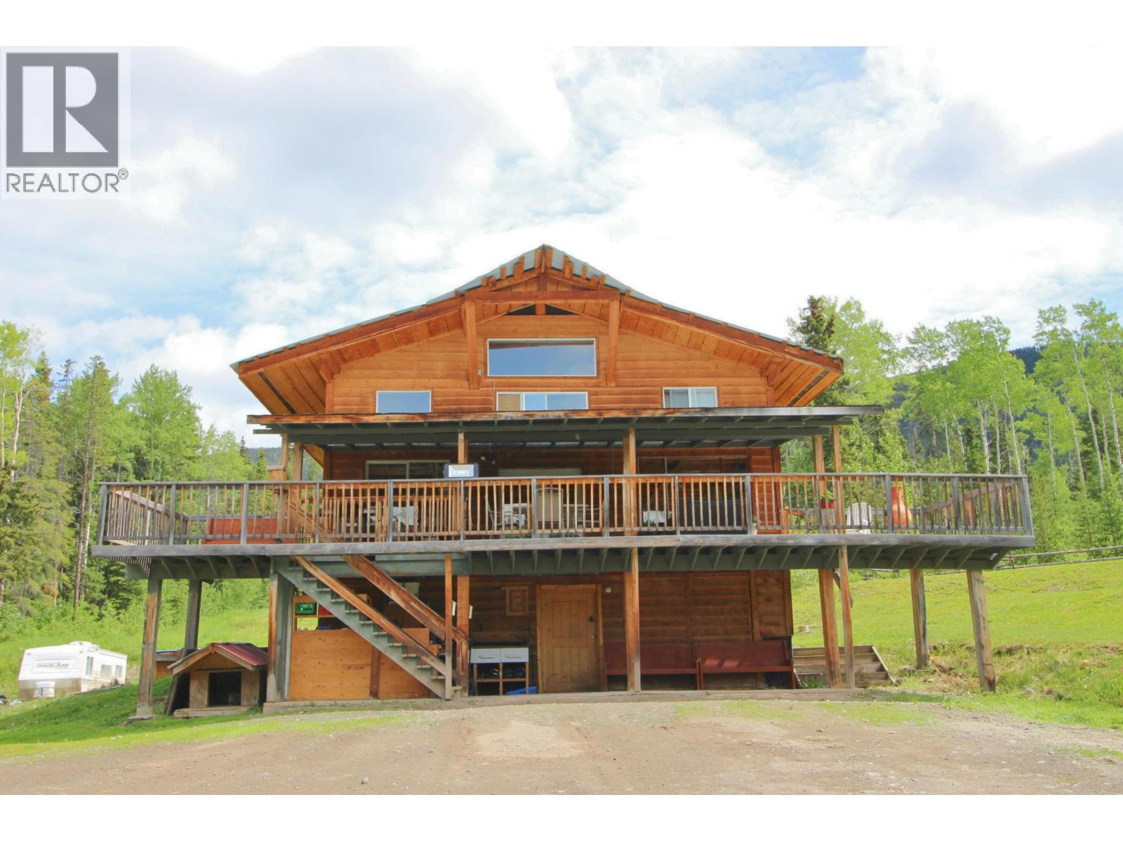 16466 Baggerman Road, Houston, British Columbia  V0J 1Z0 - Photo 2 - R3131318