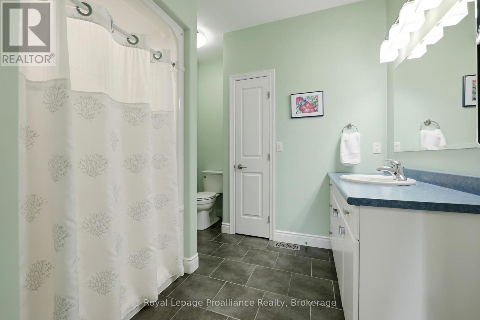 17 Hanover Court, Belleville, Ontario  K8N 4Z5 - Photo 13 - X13242412