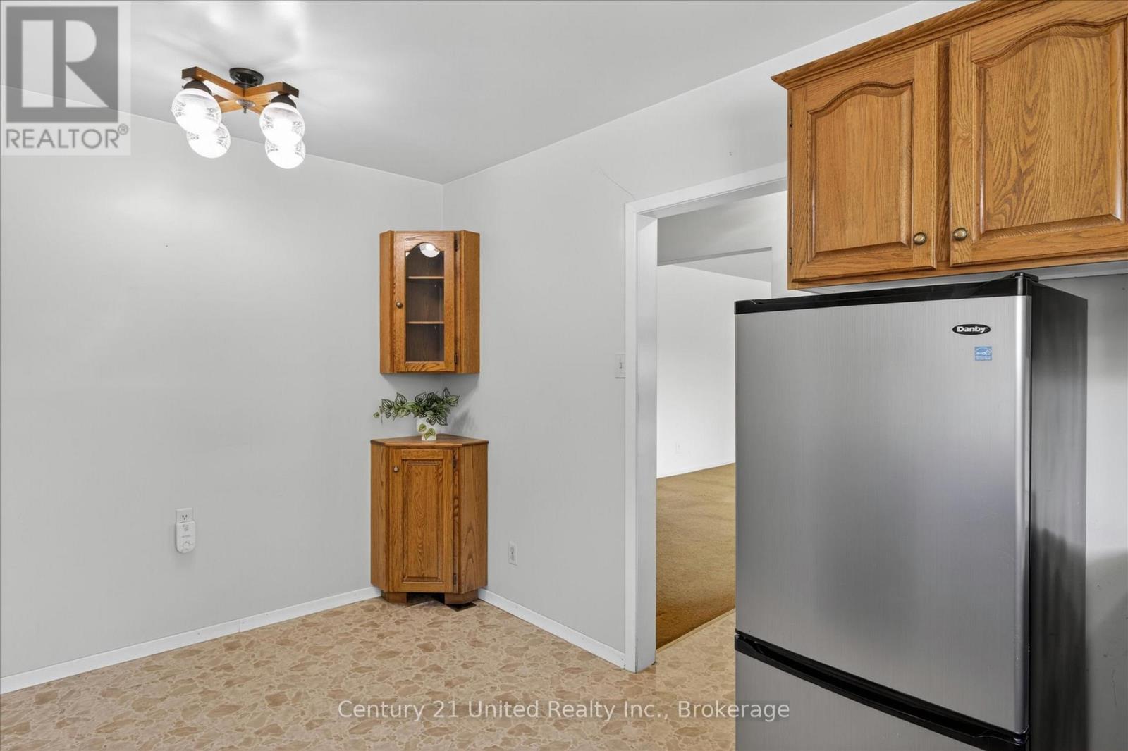 922 Wightman Avenue, Peterborough, Ontario  K9J 5W7 - Photo 11 - X13242508