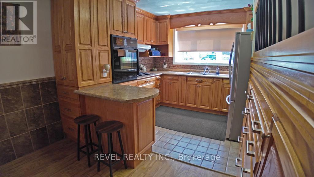 124 Sunset Bay Road, Iroquois Falls, Ontario  P0K 1G0 - Photo 14 - T13242184