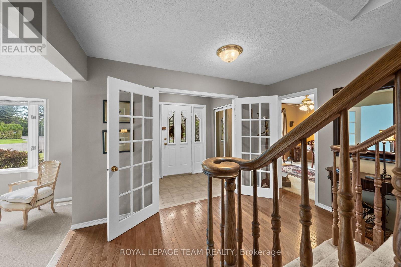 7009 Quinnfield Way, Ottawa, Ontario  K4P 1B7 - Photo 5 - X13242368