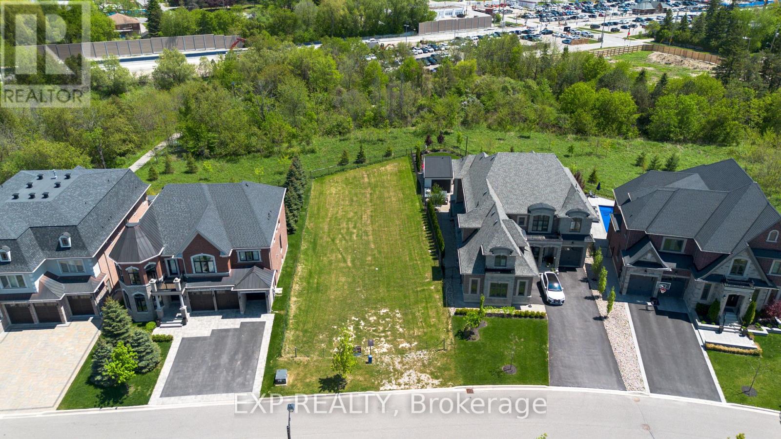 25 Hogan Court, King, Ontario  L7B 1C9 - Photo 1 - N13242216