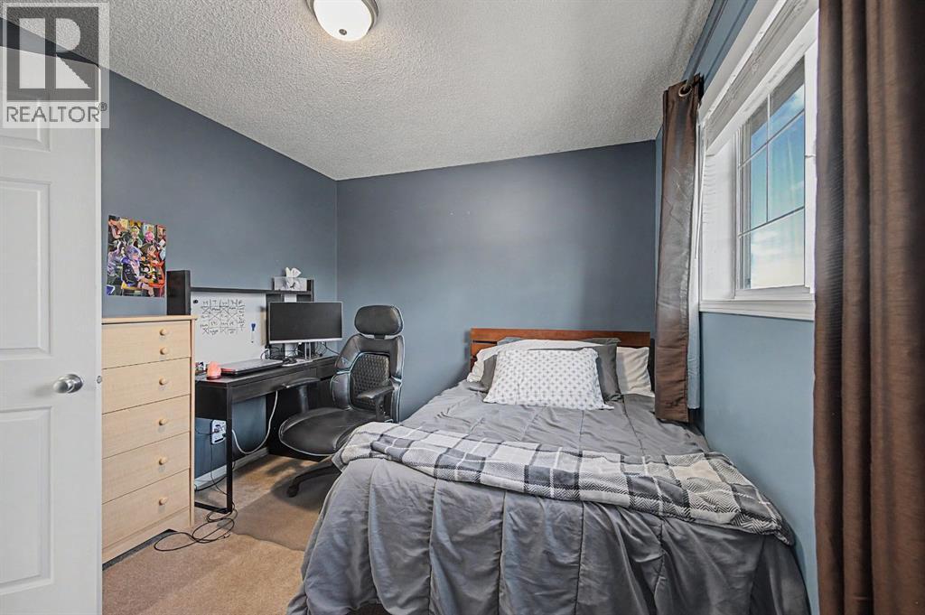 279 Hidden Hills Road Nw, Calgary, Alberta  T3A 5X9 - Photo 18 - A2316659