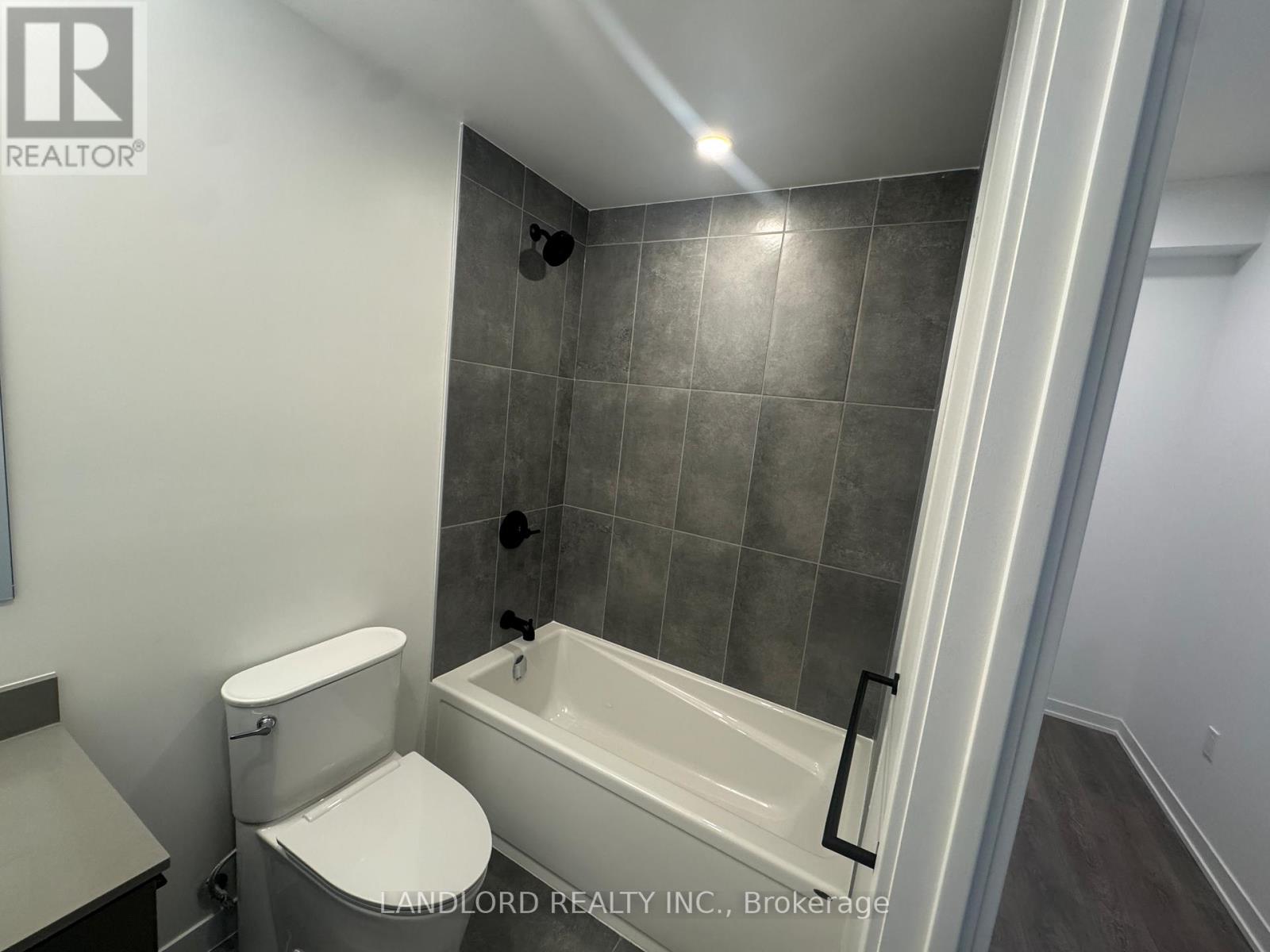 319 - 4878 Powers Common, Burlington, Ontario  L7M 2B4 - Photo 21 - W13241990