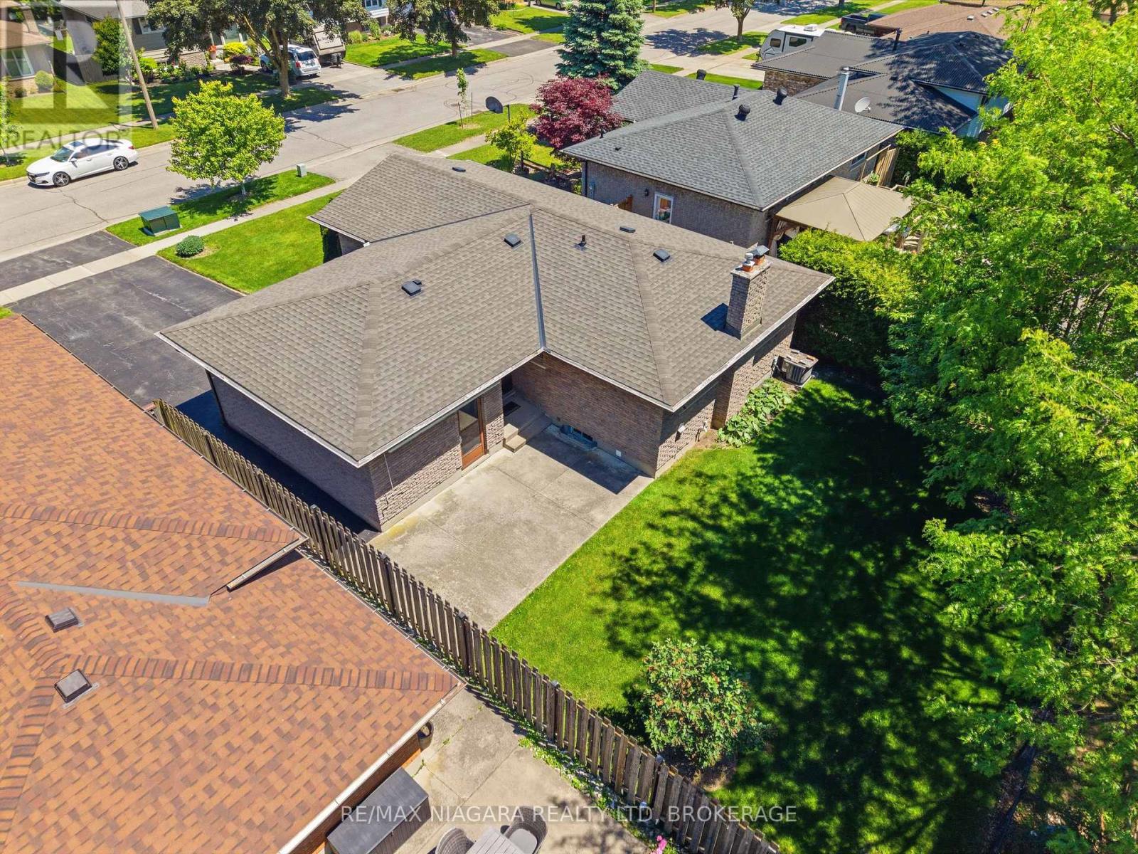 5630 Levine Street, Niagara Falls, Ontario  L2J 3M7 - Photo 12 - X13242360