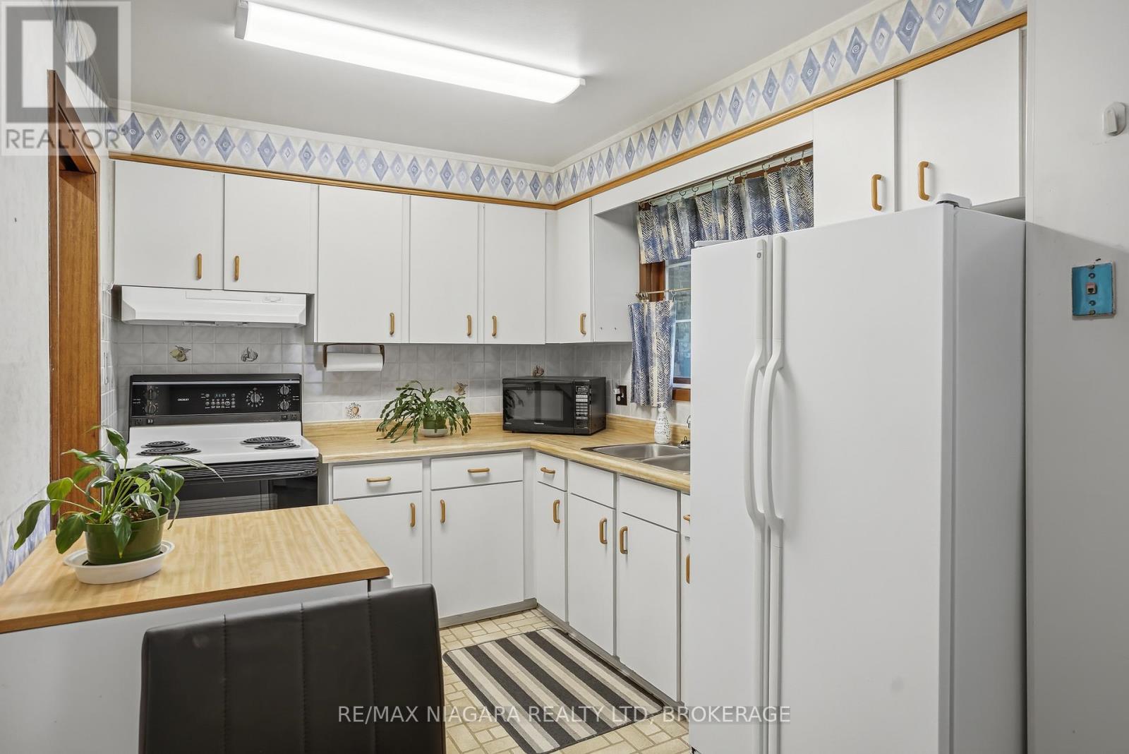 5630 Levine Street, Niagara Falls, Ontario  L2J 3M7 - Photo 32 - X13242360