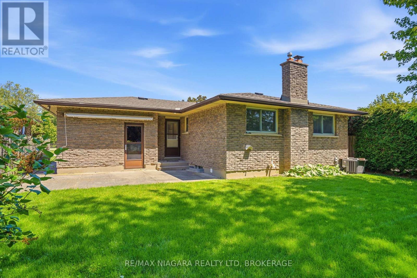 5630 Levine Street, Niagara Falls, Ontario  L2J 3M7 - Photo 6 - X13242360