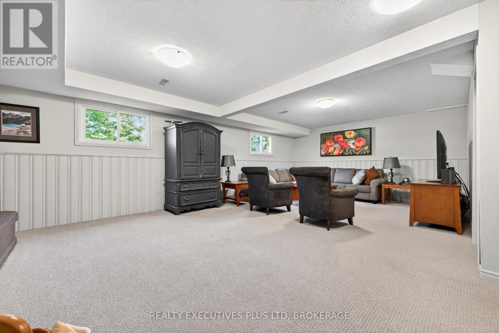 8462 Regan Drive, Niagara Falls, Ontario  L2G 7P7 - Photo 24 - X13242468