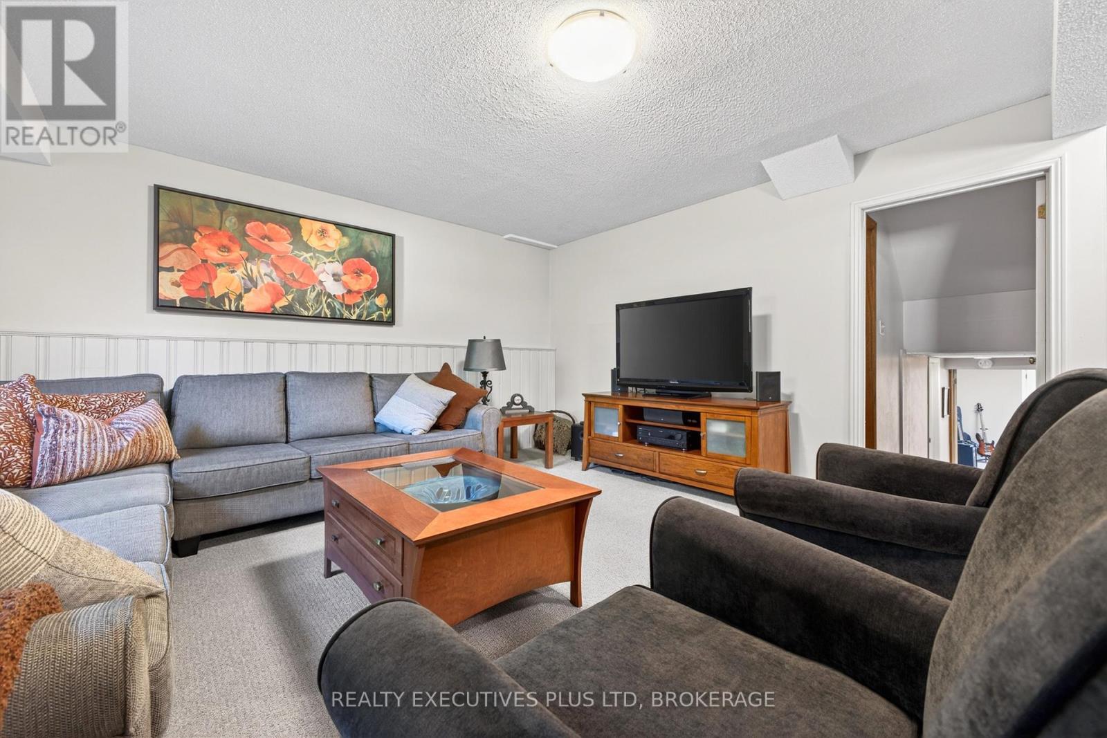 8462 Regan Drive, Niagara Falls, Ontario  L2G 7P7 - Photo 27 - X13242468