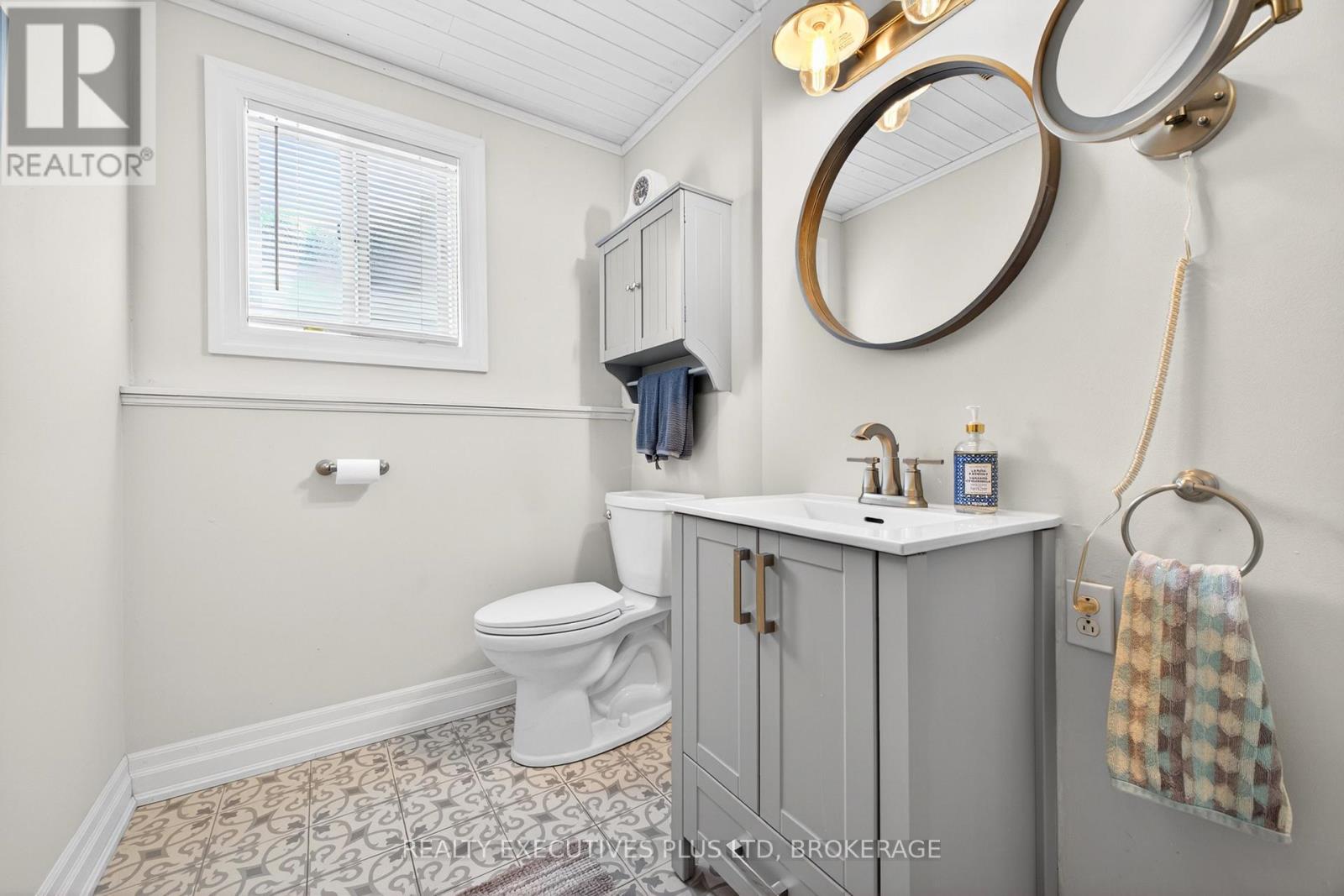 8462 Regan Drive, Niagara Falls, Ontario  L2G 7P7 - Photo 28 - X13242468