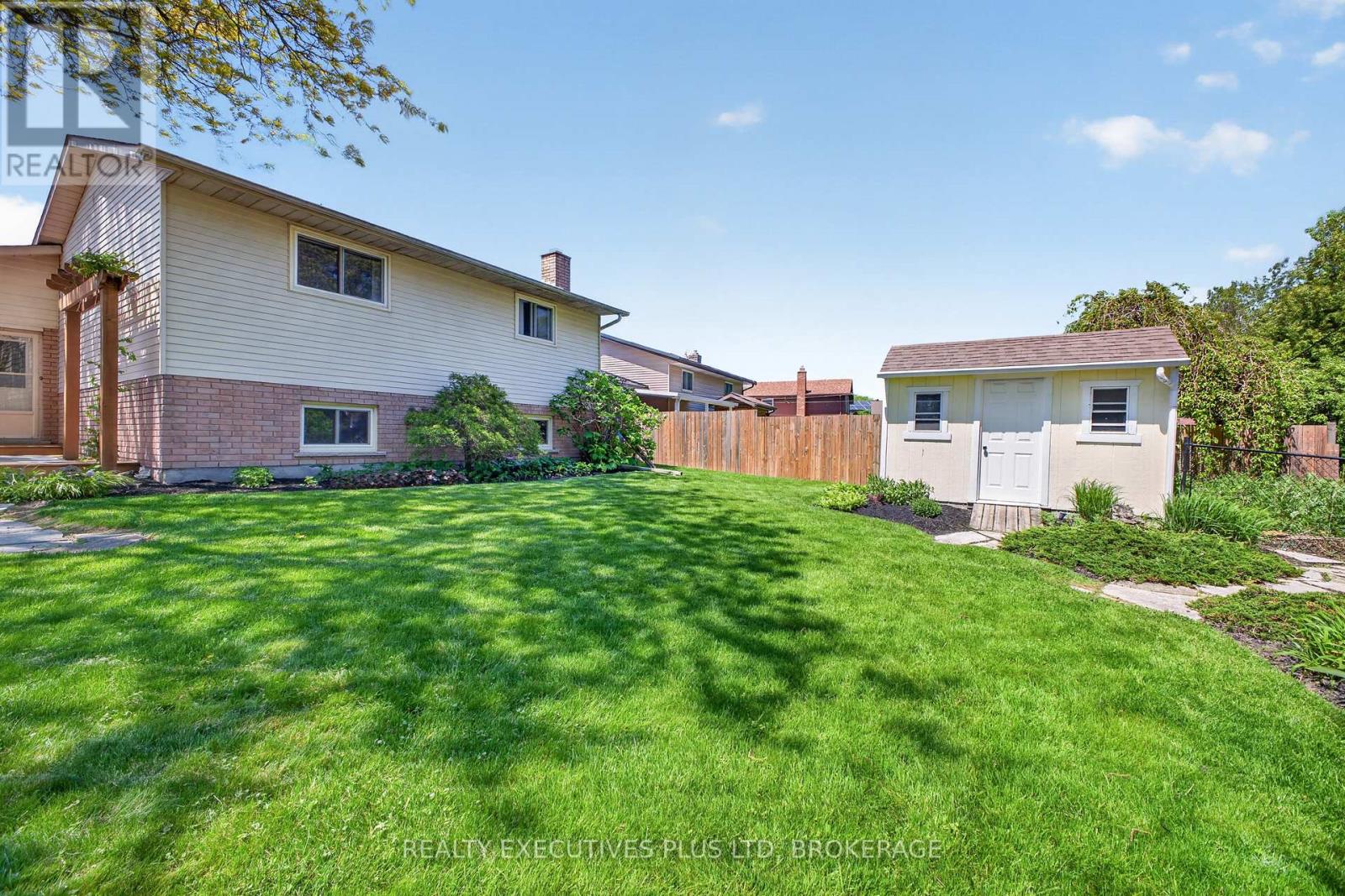 8462 Regan Drive, Niagara Falls, Ontario  L2G 7P7 - Photo 45 - X13242468
