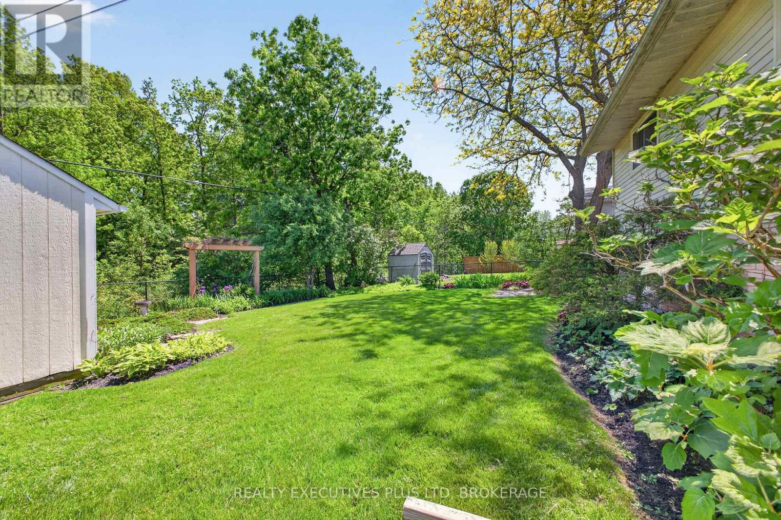 8462 Regan Drive, Niagara Falls, Ontario  L2G 7P7 - Photo 46 - X13242468