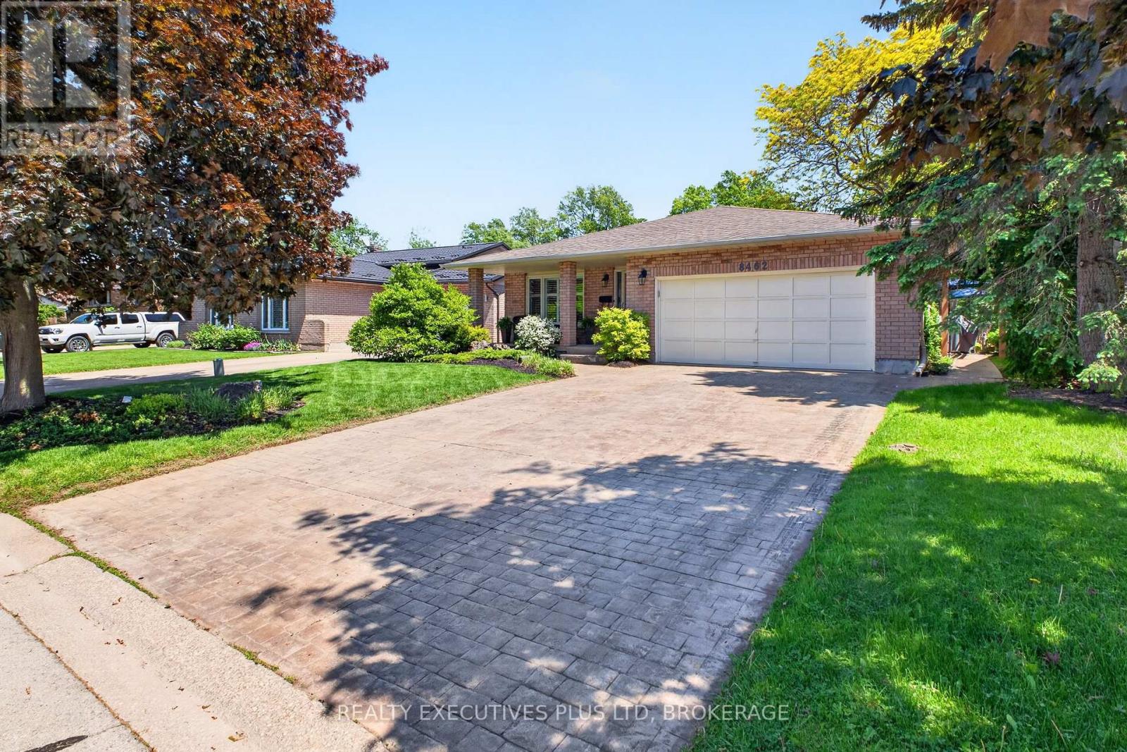 8462 Regan Drive, Niagara Falls, Ontario  L2G 7P7 - Photo 5 - X13242468