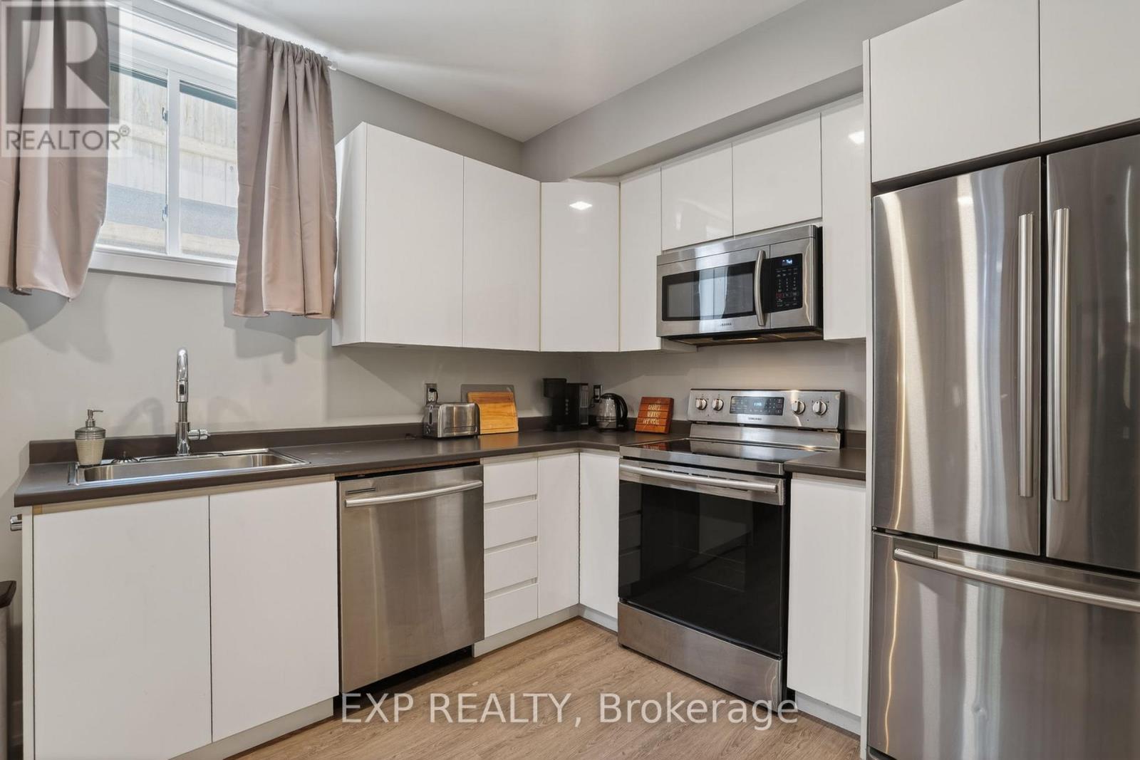 215 Columbus Avenue, Ottawa, Ontario  K1K 1P7 - Photo 28 - X13241764