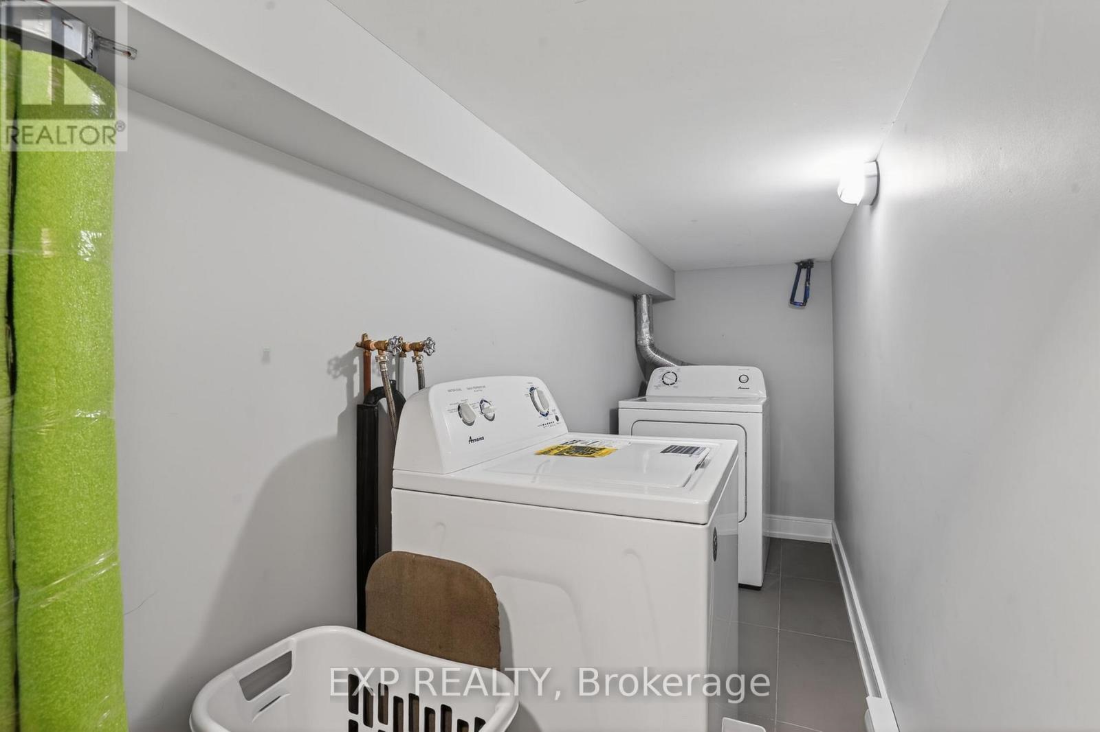 215 Columbus Avenue, Ottawa, Ontario  K1K 1P7 - Photo 35 - X13241764
