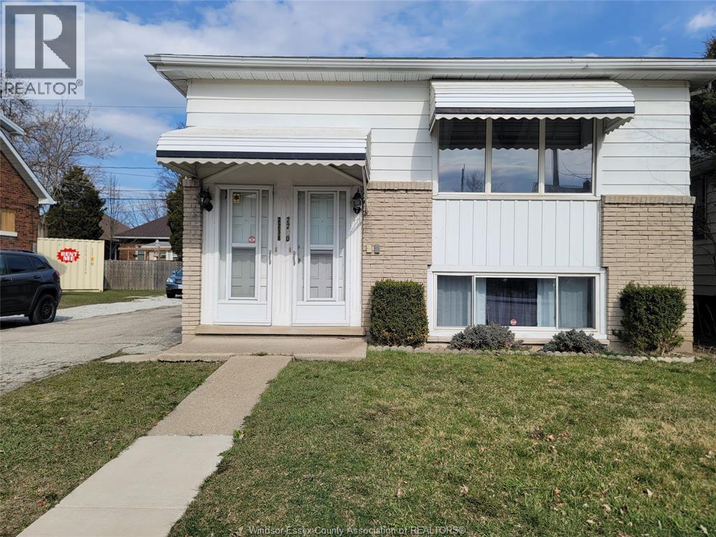 MLS# 26013148: 2240 HOWARD AVENUE Unit# UPPER, Windsor, Canada