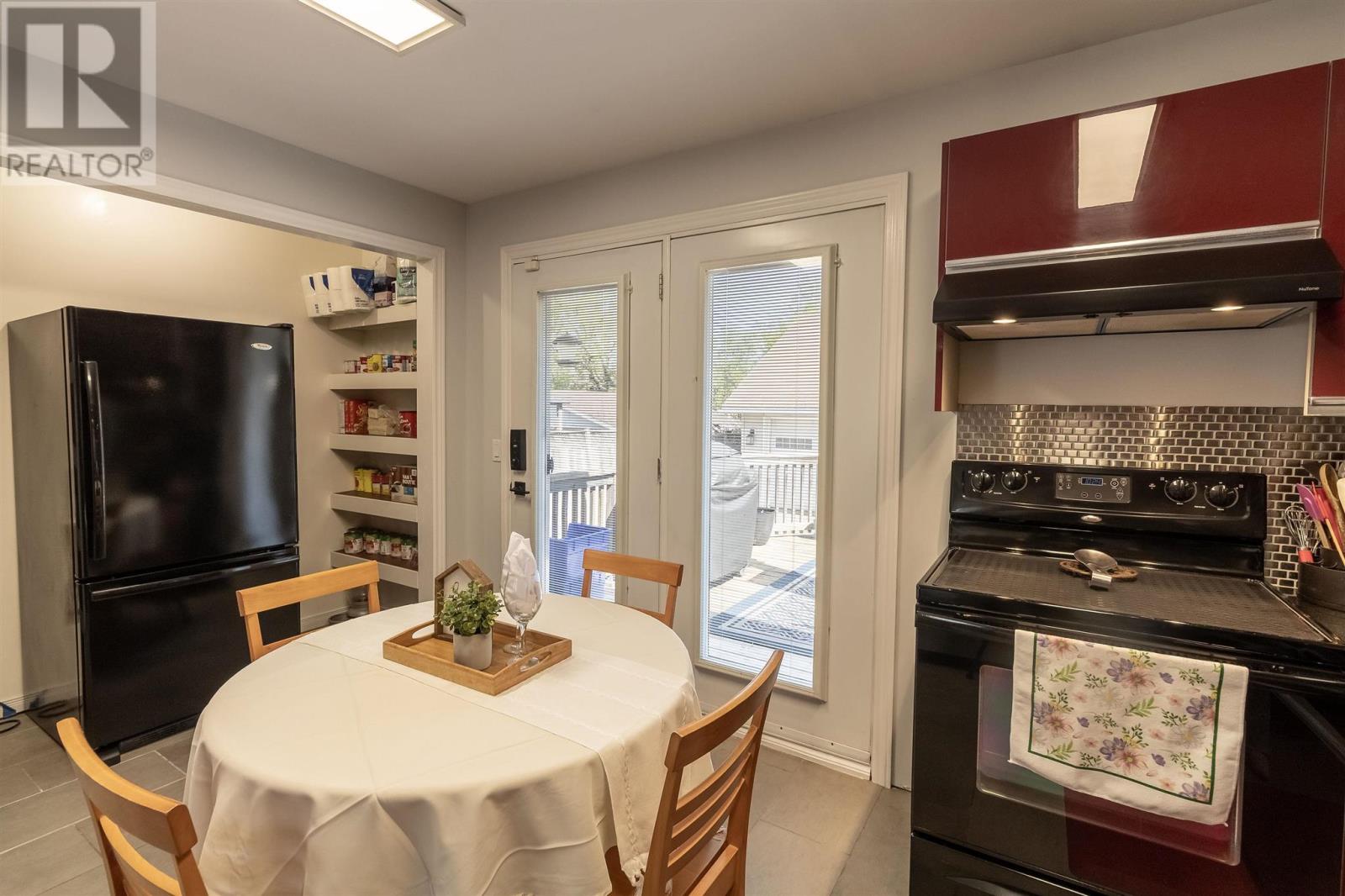 151 Wilcox Ave, Sault Ste. Marie, Ontario  P6B 1V4 - Photo 6 - SM261307